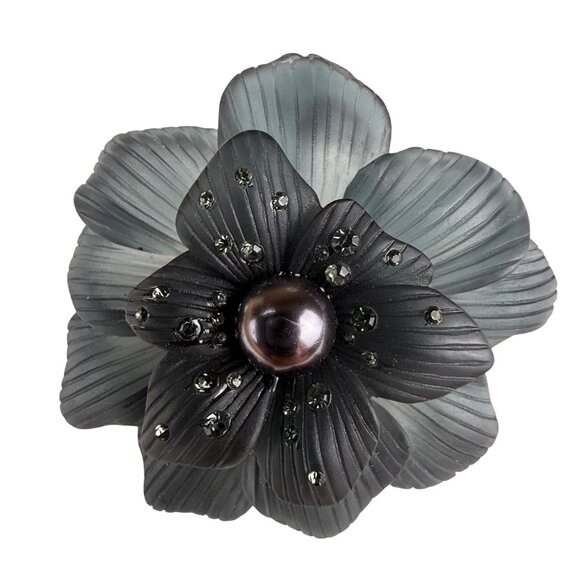 Monet Womens Black Metal Floral Brooch With Faux Pearl Center Pin Elegant Gift - Picture 1 of 4